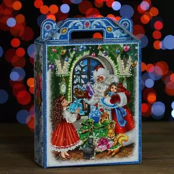 Подарочная коробка «Праздник», 16.8725 см