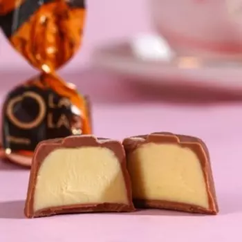 Подарочный набор «8 Марта», чай 50 г, конфеты 100 г