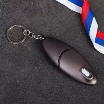 Подарочный набор «Мужество, сила, отвага», 2 предмета: карты игральные, брелок