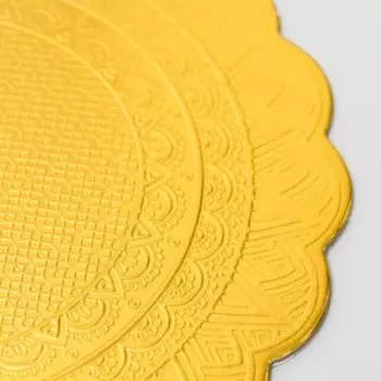 Подложка под торт, волна, золотая, с тиснением, 20 см, 3 мм