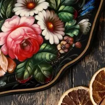 Поднос с жостовской росписью, 38х31 см