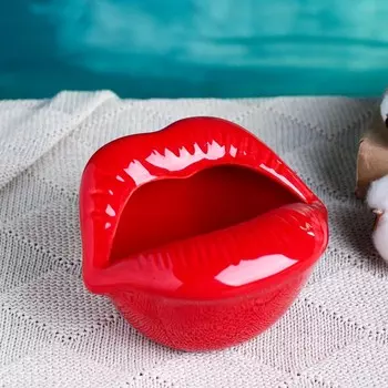 Подставка для мелочей "Губы" красные, 13х10см