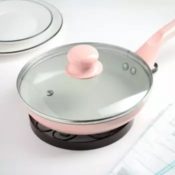 Подставка под горячее на ножках с ручкой Доляна «Сердца», 25.516.3 см, коричневая