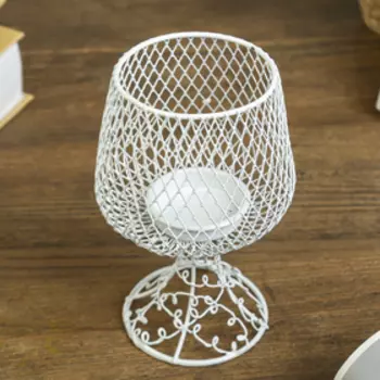 Подсвечник металл 1 свеча "Бокал" белый 14,5х9,5х9,5 см