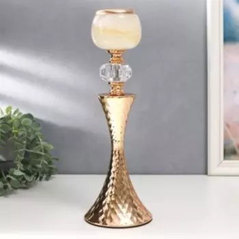 Подсвечник металл на 1 свечу "Рельефный геометрический узор с кристаллом" золото 32х11х11 см 75776