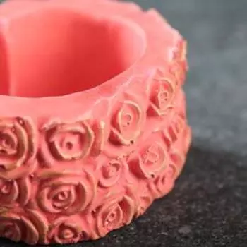 Подсвечник "Шкатулка из роз" чайная роза 6х5х3см