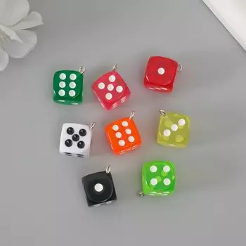 Подвеска для творчества пластик «Игральные кости», 2.41.41.4 см, МИКС