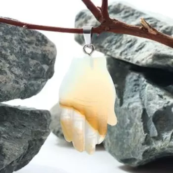 Подвеска Рука Хамса (защита от невезения и сглаза) "Агат"