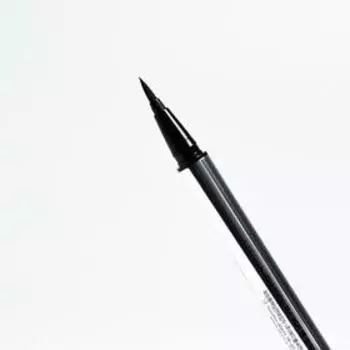Подводка для глаз MISSHA Vivid Fix Marker Pen Liner Deep Black, цвет чёрный 0,6 г