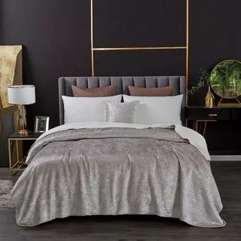 Покрывало «Ундина», размер 220х240 см, цвет молоко