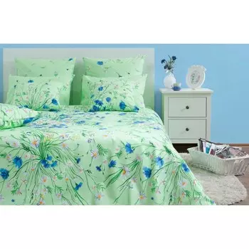 Постельное бельё 2 сп, размер 220х240 см, 177х210 см, 70х70 см - 2 шт