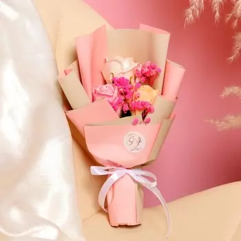 Премиальный букет из мыльных роз, 3 шт.