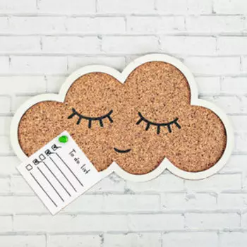 Пробковая доска «Облачко с глазами»
