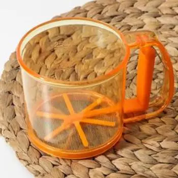 Кружка - сито для просеивания муки Доляна, 250 мл, пластик, розовая