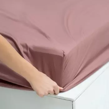 Простыня на резинке «Ферги», размер 200х180х25 см, цвет сливовый