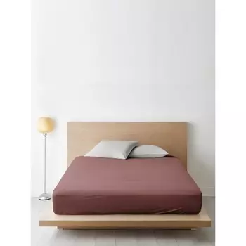 Простыня на резинке, размер 140х200x20 см