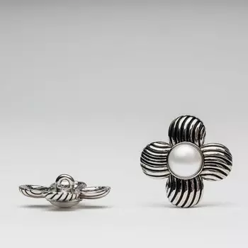 Пуговица «Цветочек» большая, размер 22 мм