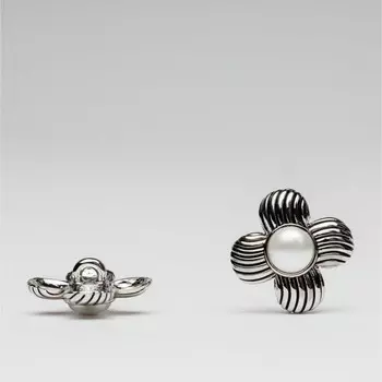 Пуговица «Цветочек» маленькая, размер 17 мм