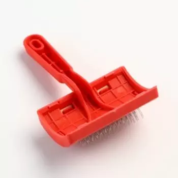 Пуходерка без капель полукруглая, 8.513 см, красная