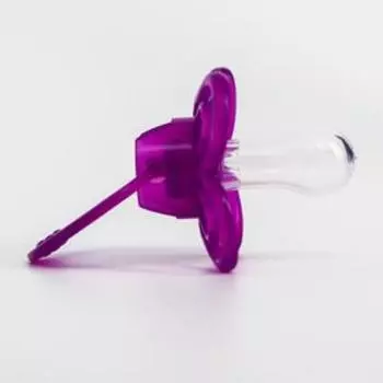 Соска - пустышка силиконовая классическая Крошка Я «Бабочка», от 6 мес., с колпачком, фиолетовый