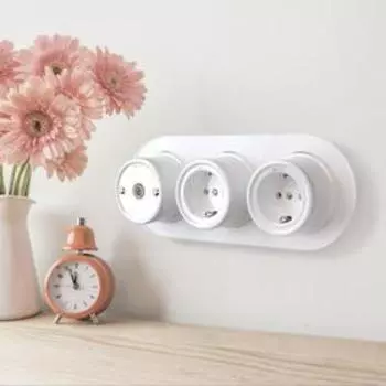 Рамка на 3 поста WL21-frame-03, стекло, белая