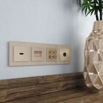 Рамка на 4 поста WL01-Frame-04, цвет шампань