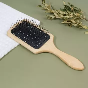 Расчёска массажная, 24,5 9 см, цвет бежевый/чёрный