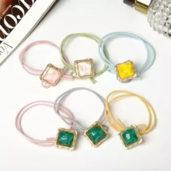 Резинка для волос "Тайна" прозрачные камушки, микс