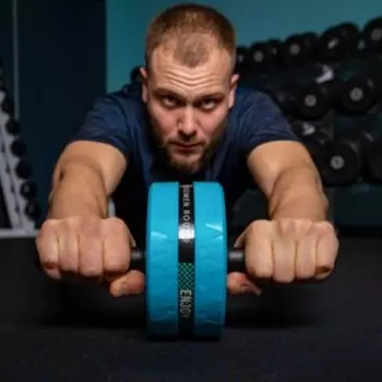 Ролик для пресса ONLYTOP, 38х17х17 см, с ковриком, цвет голубой