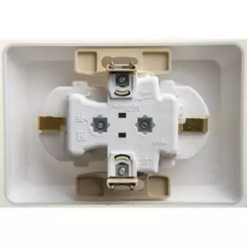 Розетка двойная SE "Этюд", 16 А, 250 В, встраиваемая, с з/к, шторки, IP20, белая, PC16-108B