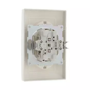 Розетка двухместная Luazon Lighting "Антей", 16 А, скрытая, с з/к, серебристая