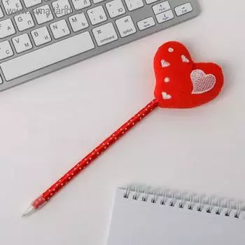 Ручка пластик, фигурная, сердце красное