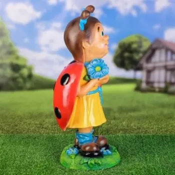 Садовая фигура "Девочка-божья коровка с цветком" 56,5см