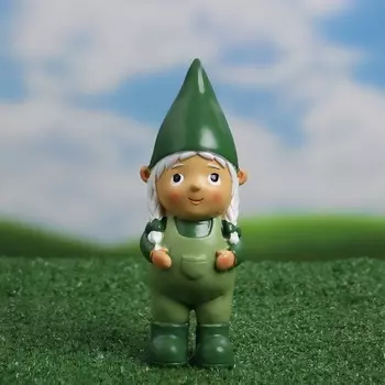 Садовая фигура из полистоуна «Гном Лили», 1876 см