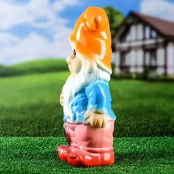 Садовая фигура из гипса «Гном с вилами», 351215 см