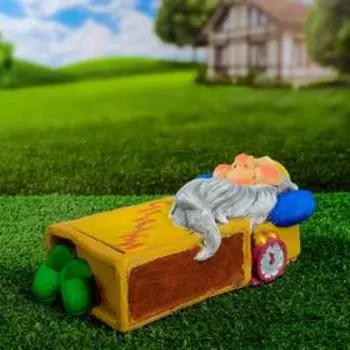 Садовая фигура "Гномик в коробочке" 14х18х13см