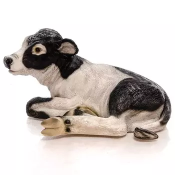 Садовая фигура "Теленок лежит" белый с черным, 66х53х34см