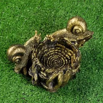 Садовая фигура "Улитки на кормушке" бронза, 15х25см