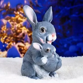 Садовая фигура "Зайчиха с зайчонком сидячая" 36,5см