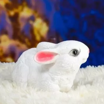 Садовая фигура "Зайчик" сидит, бело-серый, 12х19х13см