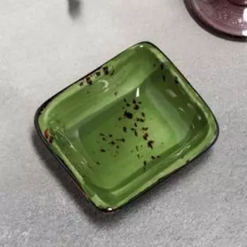 Салатник фарфоровый «Бризе», 8,59,5 см, цвет зелёный