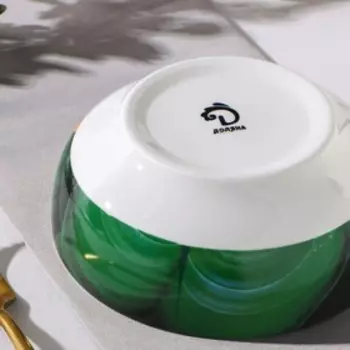 Салатник фарфоровый Доляна «Малахитовая шкатулка», 600 мл, d=15,5 см, цвет зелёный