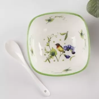 Салатник фарфоровый с ложкой Доляна «Зелёный сад», 250 мл