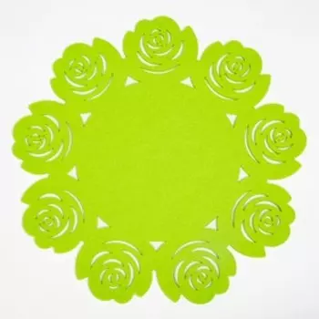 Салфетка декоративная Доляна"Цветы" цвет зеленый, d 30 см, 100% п/э, фетр