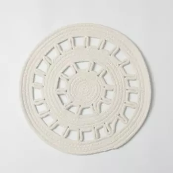 Салфетка сервировочная на стол Доляна «Кружево», d=38 см, цвет белый