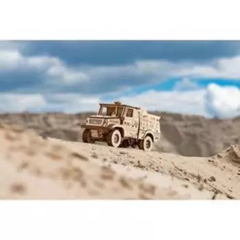 Сборная модель из дерева 3D «МАЗ-6440RR», заводной