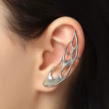 Серьга кафф «Пламя», цвет серебро