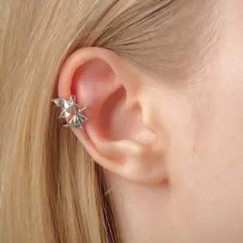 Серьга кафф «Фея», цвет белый в серебре