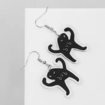 Серьги акриловые «ЪУЪ», цвет чёрный