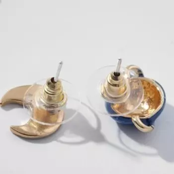 Серьги с эмалью «Ночь» полумесяц, цвет сине-зелёный в золоте